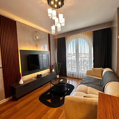 Sabiha Gokcen Hotel Istanbul Houses Esterno foto